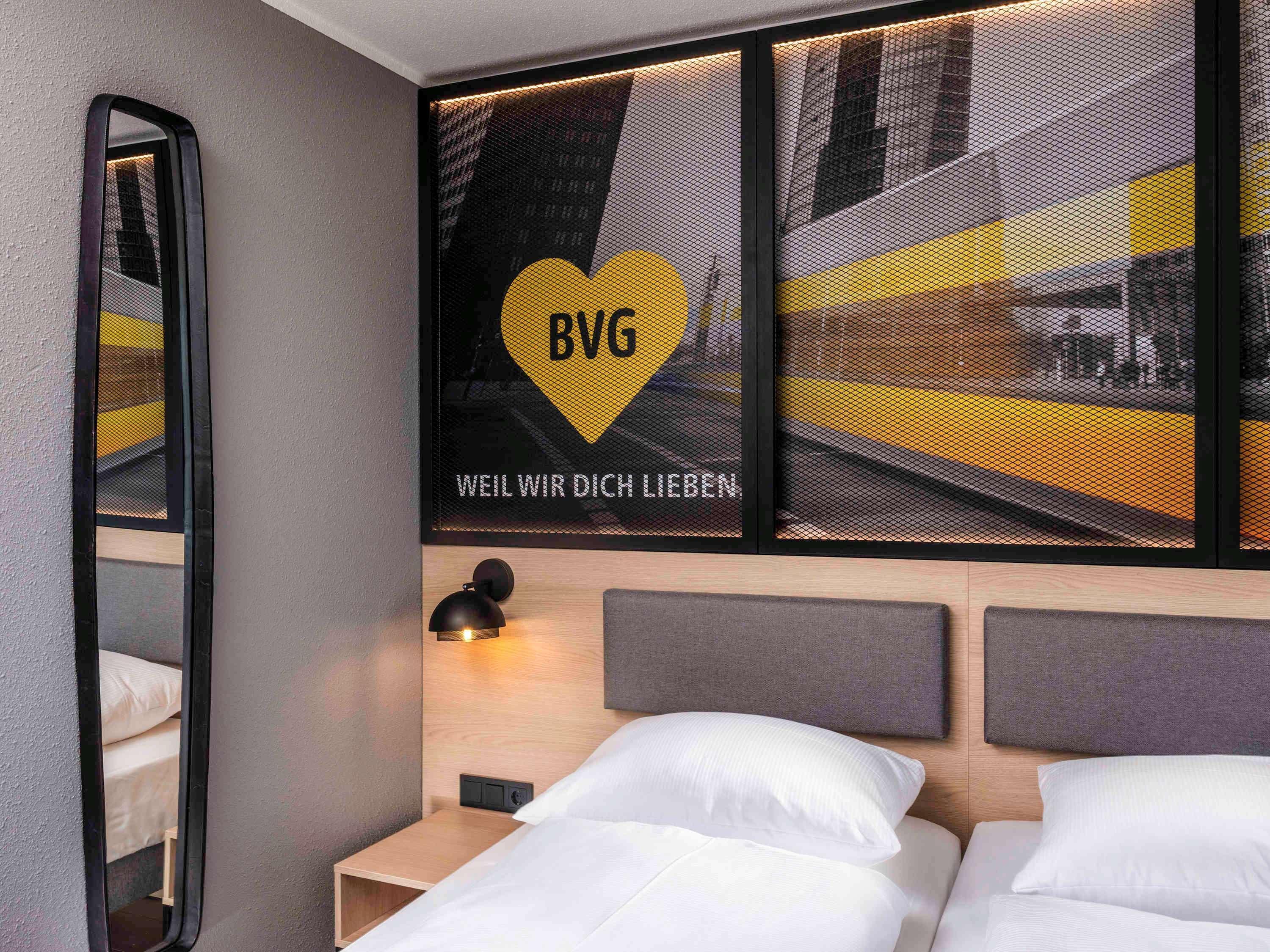 Ibis Styles Berlin Treptow Hotel Bagian luar foto