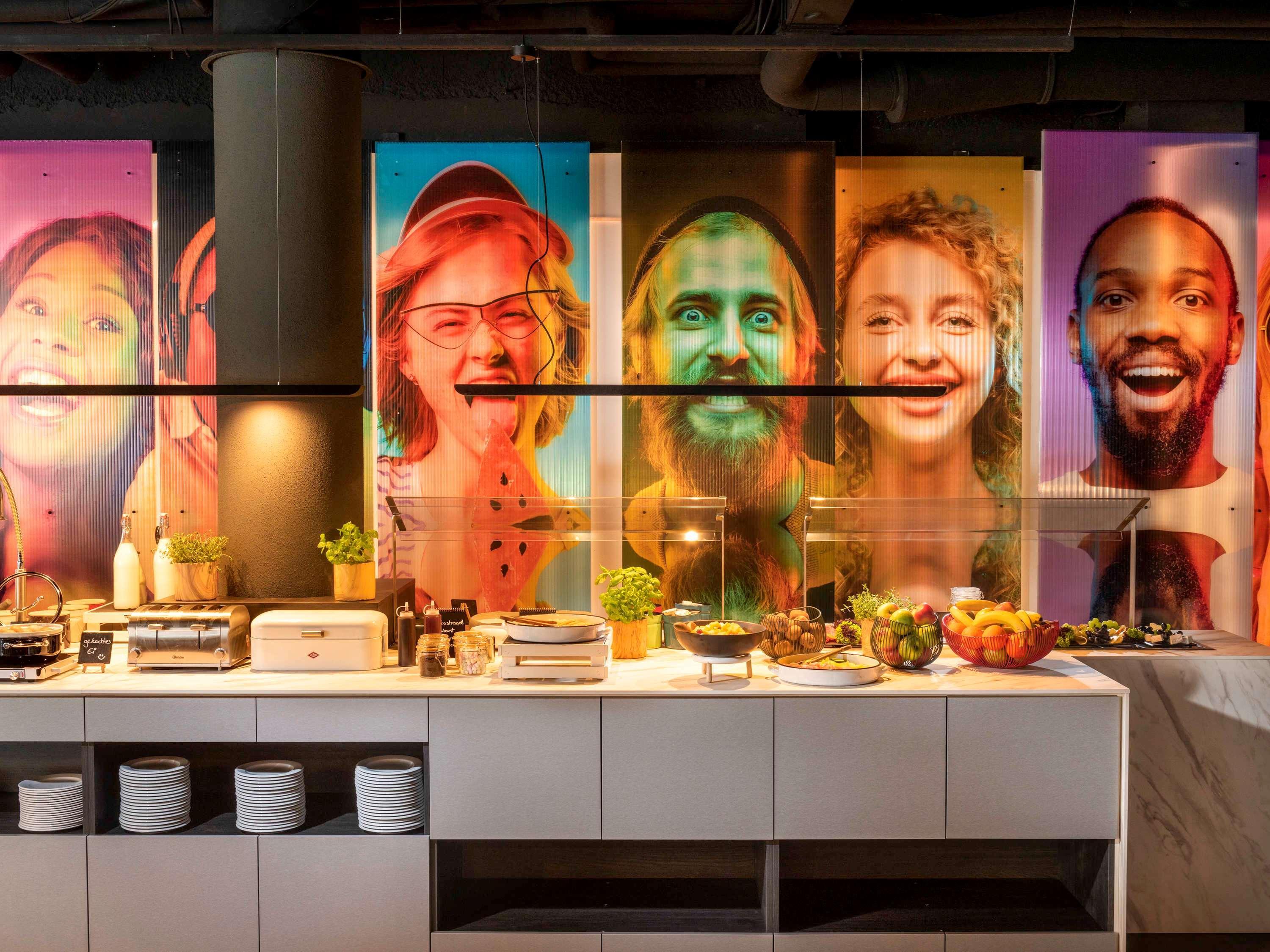 Ibis Styles Berlin Treptow Hotel Bagian luar foto